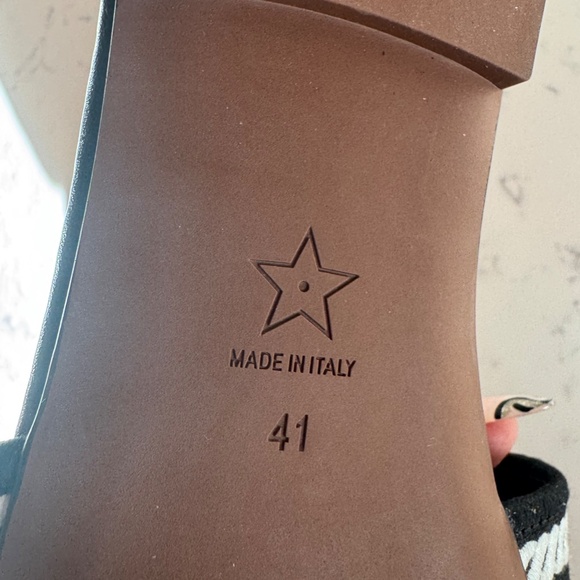 CHANEL WOMEN SLIDES BRAND NEW EU SIZE 41 BLACK & WHITE - Picture 6 of 8